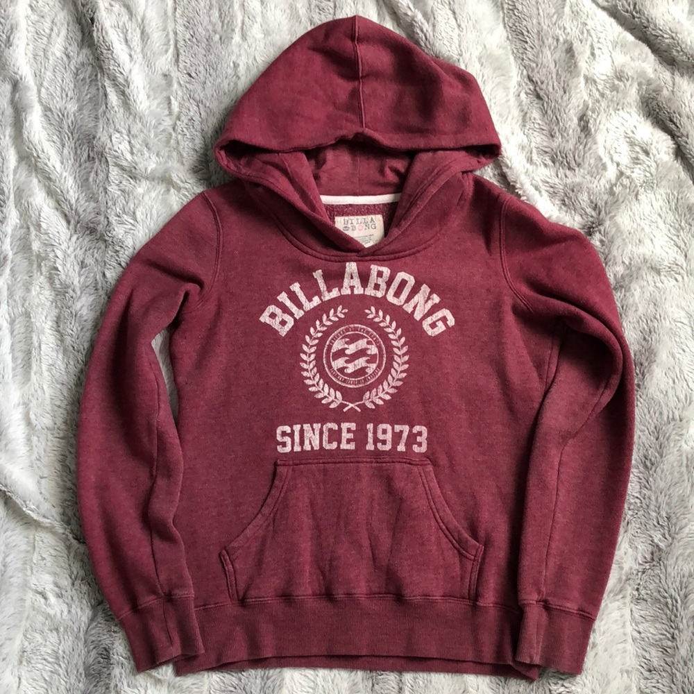 Women’s billabong maroon medium pullover